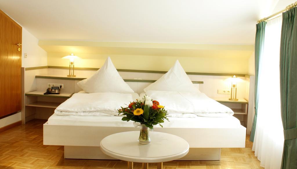 Appartementpension Zum Zacherl Feldkirchen  Kamer foto